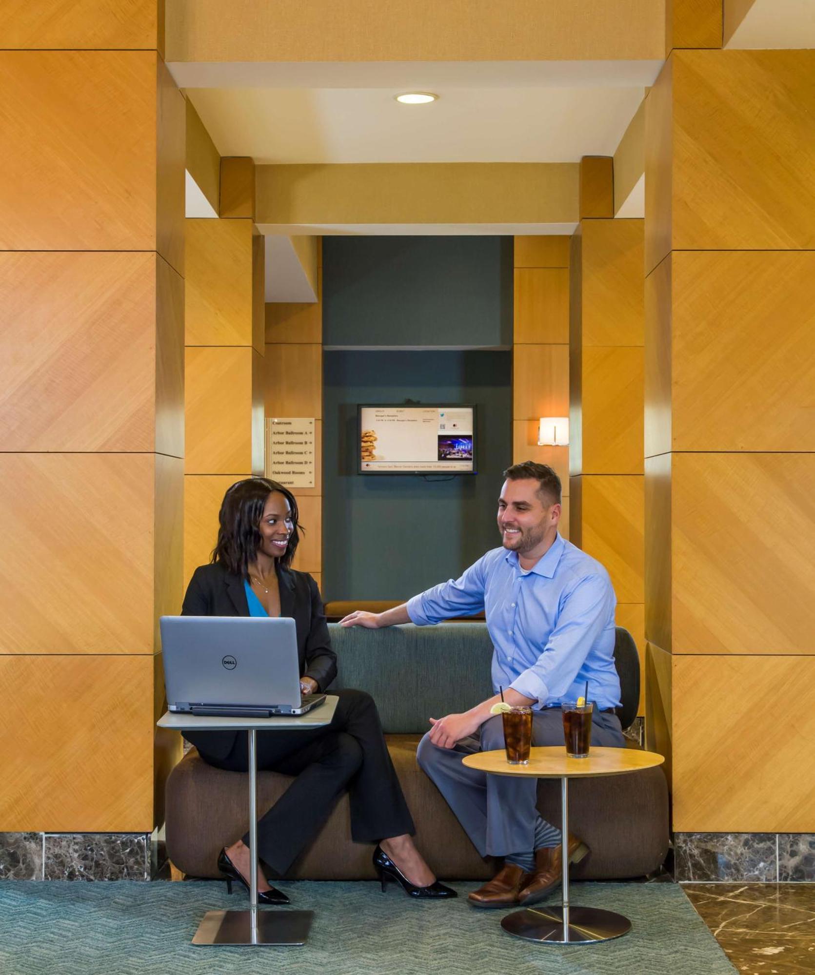 Doubletree By Hilton Chicago - Arlington Heights Ξενοδοχείο Εξωτερικό φωτογραφία