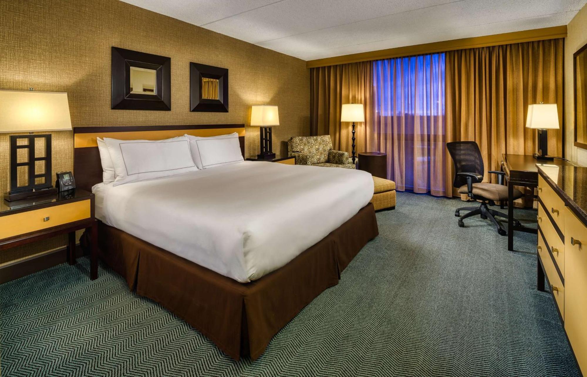 Doubletree By Hilton Chicago - Arlington Heights Ξενοδοχείο Εξωτερικό φωτογραφία