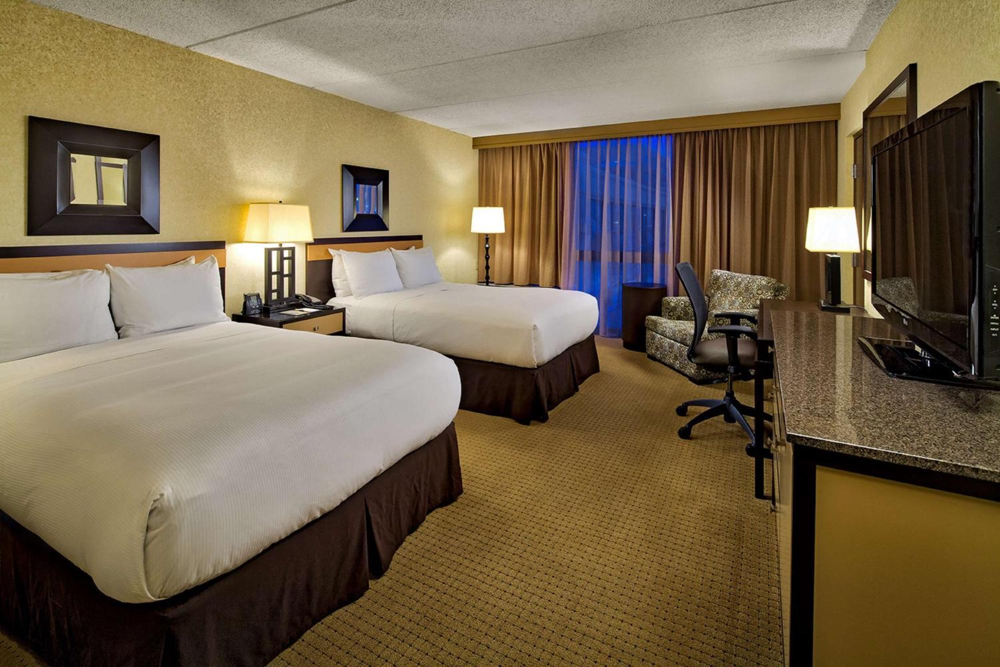 Doubletree By Hilton Chicago - Arlington Heights Ξενοδοχείο Εξωτερικό φωτογραφία