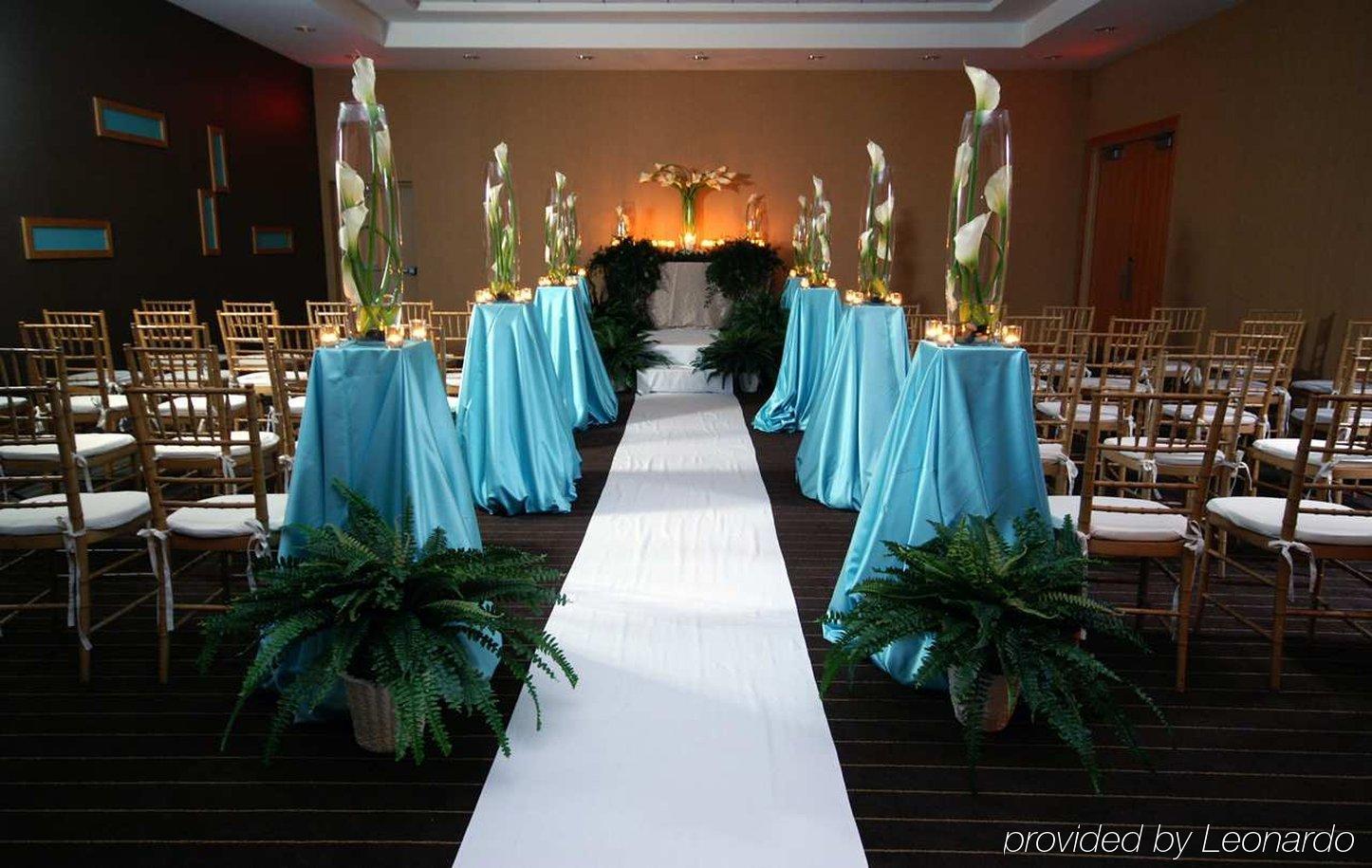 Doubletree By Hilton Chicago - Arlington Heights Ξενοδοχείο Εστιατόριο φωτογραφία