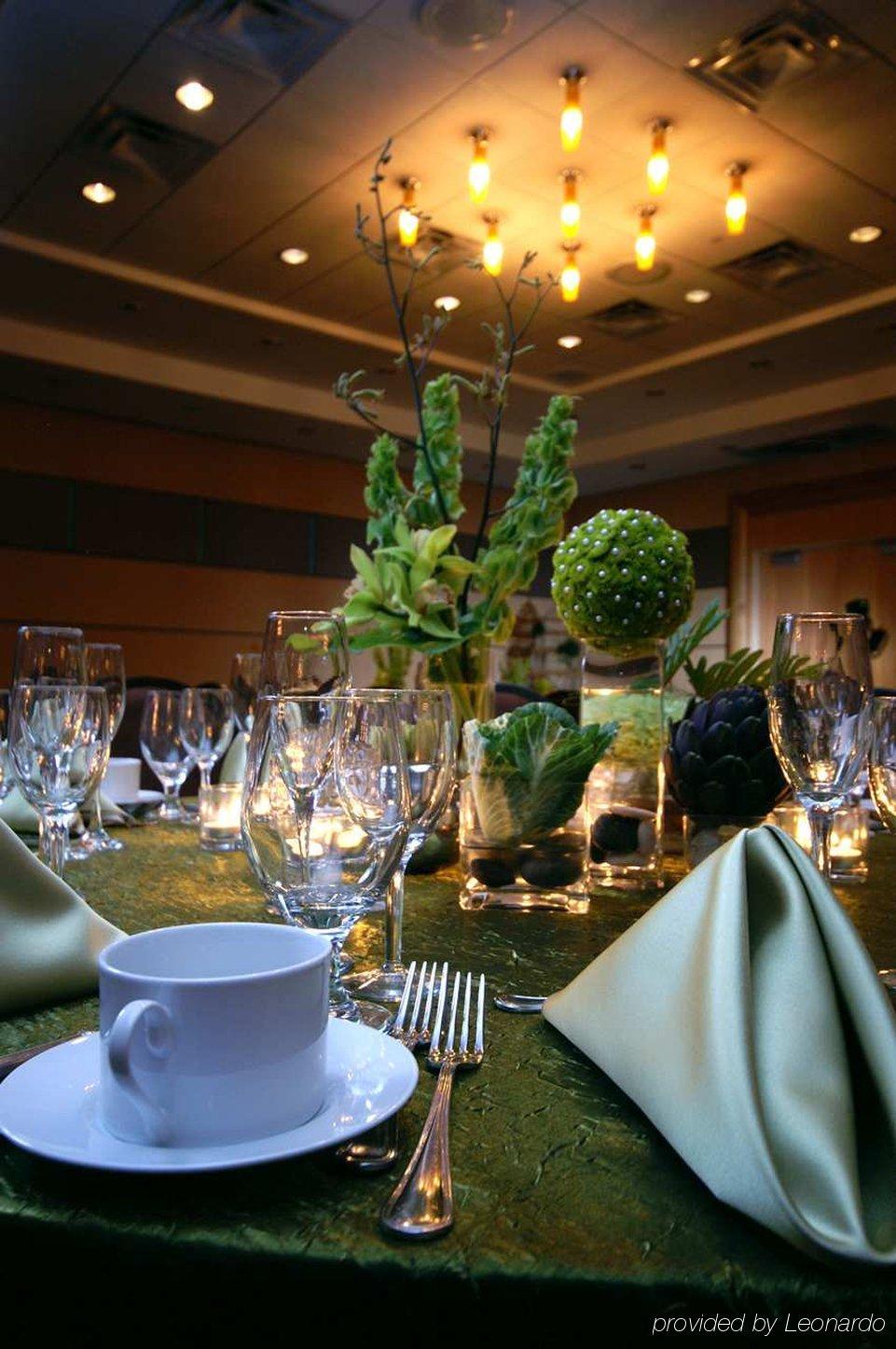 Doubletree By Hilton Chicago - Arlington Heights Ξενοδοχείο Εστιατόριο φωτογραφία