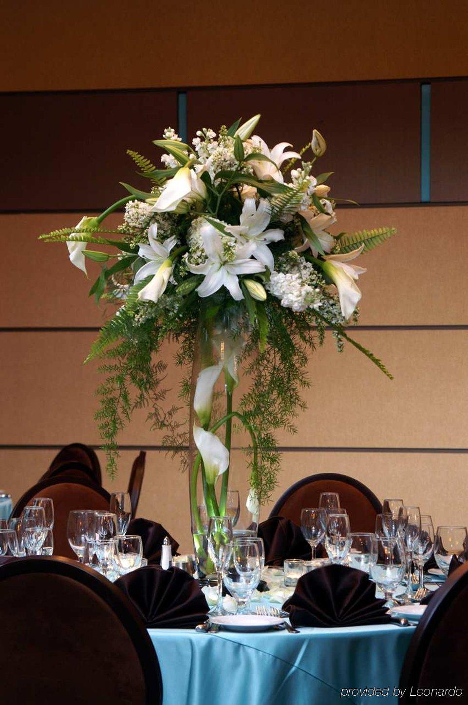 Doubletree By Hilton Chicago - Arlington Heights Ξενοδοχείο Εστιατόριο φωτογραφία