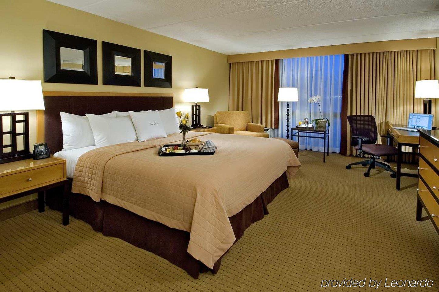 Doubletree By Hilton Chicago - Arlington Heights Ξενοδοχείο Δωμάτιο φωτογραφία