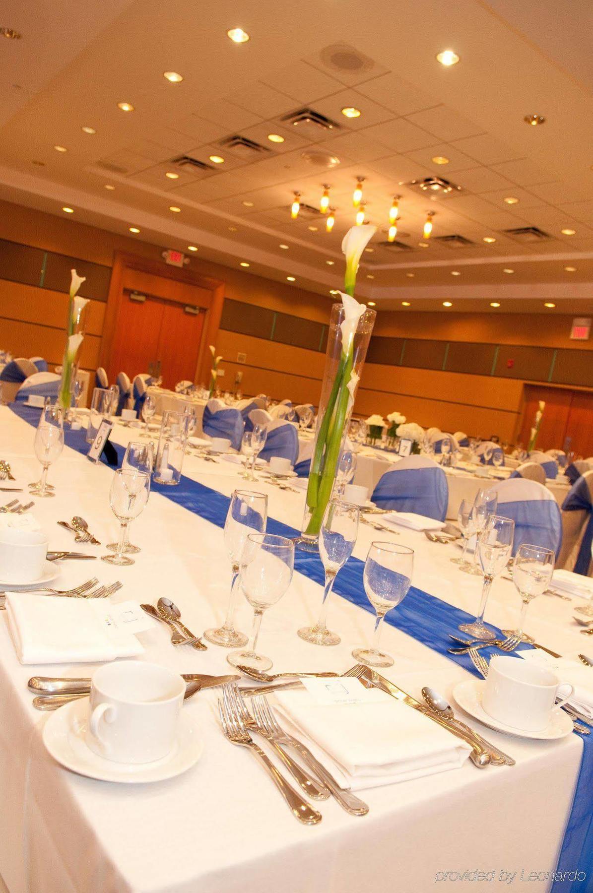 Doubletree By Hilton Chicago - Arlington Heights Ξενοδοχείο Εστιατόριο φωτογραφία